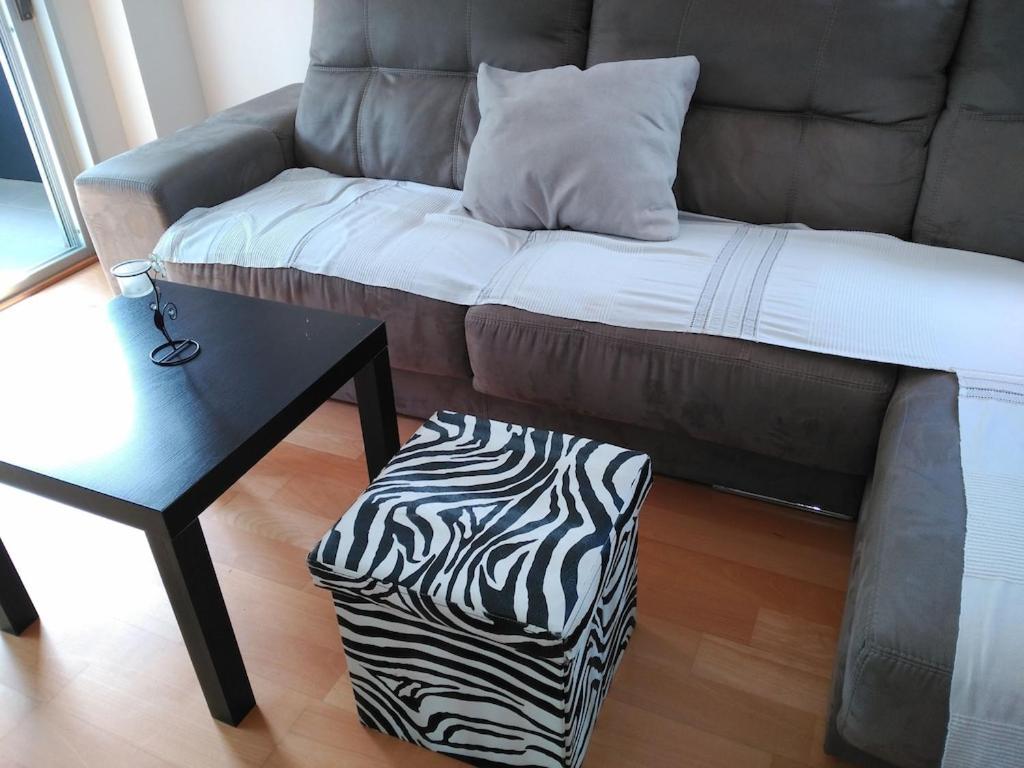 Luxury Flat, 3 Bedrooms, 2 Bathrooms And Swimming Pool Next To The Beach!! ซานต์อาเตรียเดเบซอซ ภายนอก รูปภาพ