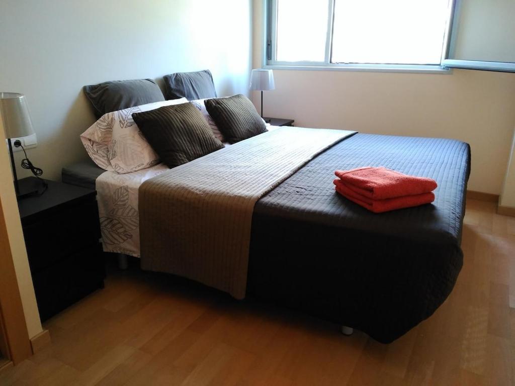 Luxury Flat, 3 Bedrooms, 2 Bathrooms And Swimming Pool Next To The Beach!! ซานต์อาเตรียเดเบซอซ ภายนอก รูปภาพ